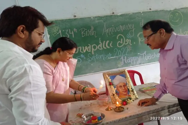 Teachers’ Day celebration by the students of the Department of Political Science